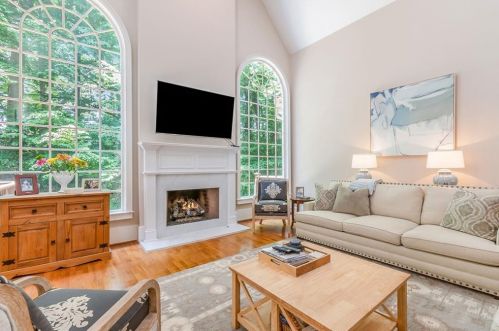 854 Carlton Rdg, Atlanta GA  30342-4340 exterior