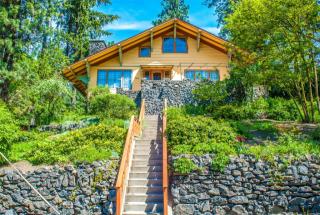 744 12th Ave, Spokane WA  99202-2510 exterior