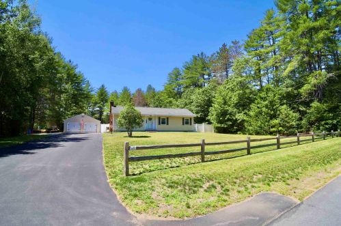 8 Martinson Ln, Allenstown, NH 03275-2306