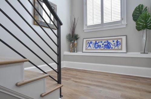 800 Lake Summit Dr, Atlanta GA  30342-1975 exterior