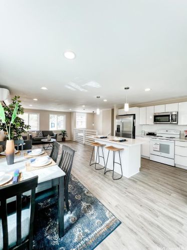 94343 Hakamoa St, Mililani, HI 96789-1703