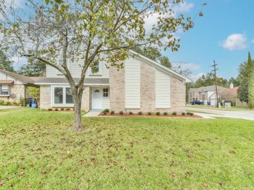 12014 La Salle Oaks, Conroe TX  77304-4001 exterior