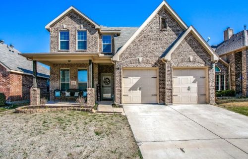 5736 Diamond Valley Dr, Fort Worth, TX 76179-7607