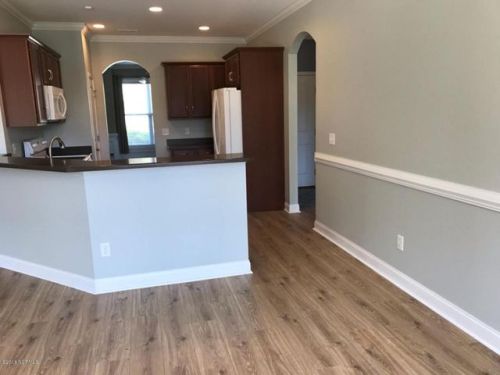 132 Roughleaf Trl, Hampstead, NC 28443-7251