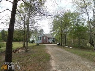 1391 Cronic Town Rd, Auburn, GA 30011-2535