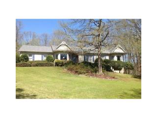44 Hickory Trace Ct, Carrollton, GA 30116-8039