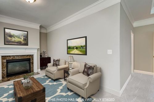 5569 High Point Rd, Atlanta GA  30342-5038 exterior