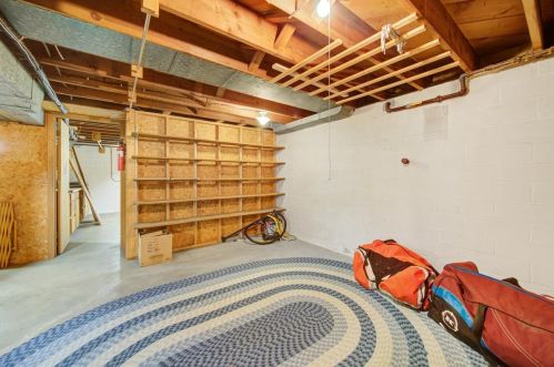 1604 Hollywood Ct, Saint Paul MN  55108-2130 exterior