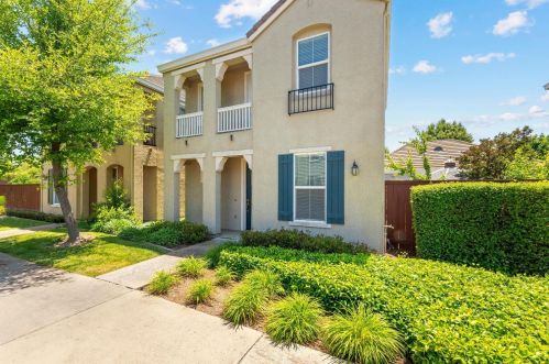 8905 Brecon Way, Elk Grove, CA 95624-5202