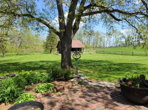 16421 Whipple Rd, Sycamore IL  60178-8807 exterior