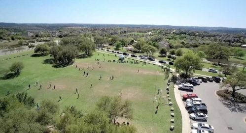 12524 Canyon Glen Dr, Austin TX  78732-2022 exterior