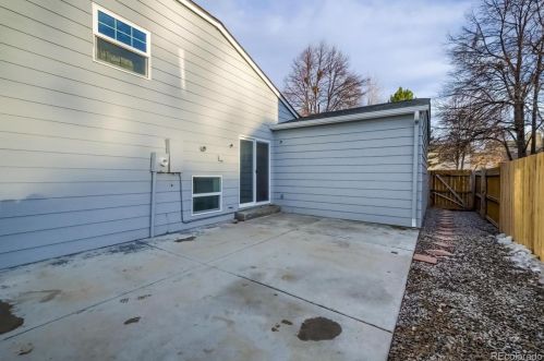 4883 Quintero Cir, Denver CO  80015-1835 exterior