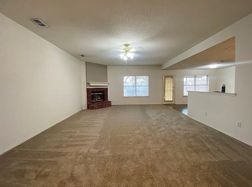 4021 Busch Gardens Dr, Fort Worth TX  76123-1450 exterior