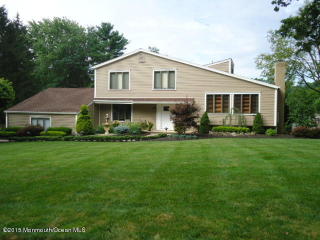 129 Ballantine Rd, Middletown, NJ 07748-3014