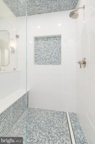 603 Gravers Ln, Philadelphia PA 19118-2806 exterior