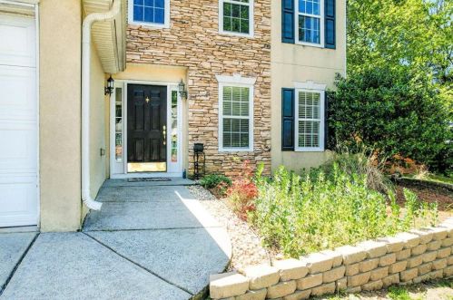 1030 Soaring Dr, Marietta, GA 30062-3270