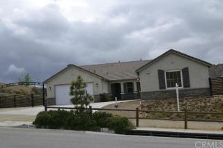 2842 Vandermolen Dr, Norco, CA 92860-5145