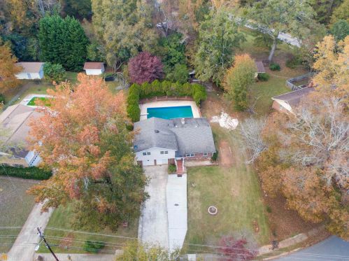 140 Creek Cir, Stockbridge GA  30281-3322 exterior