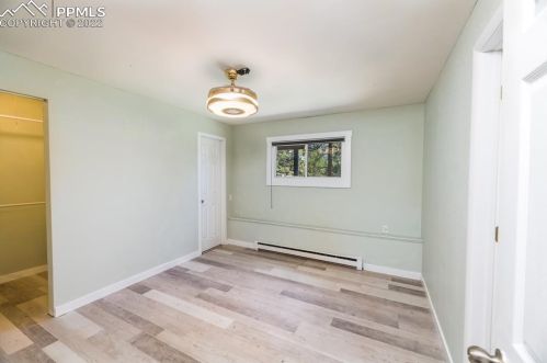 212 Pennsylvania Ave, Woodland Park CO 80863-8822 exterior