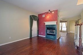 9738 Valley Ranch Pkwy, Irving TX  75063-4631 exterior