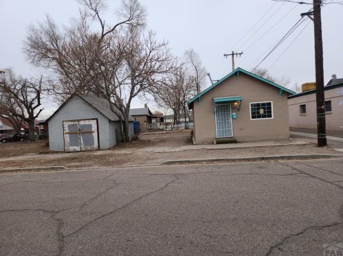 407 Division Ave, Pueblo, CO 81004-3412