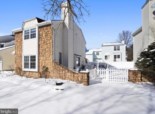 20 Allison Rd, East Windsor, NJ 08520-2628