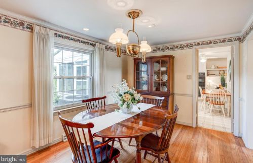 2113 Lyndell Dr, Lancaster PA  17601-5728 exterior