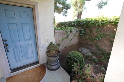 6 Brookhollow, Irvine CA  92602-0788 exterior