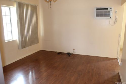 728 Columbus Ave, Glendale CA  91203-1302 exterior