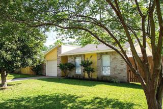 17007 Rippling Mill Dr, Sugar Land TX  77498-1937 exterior