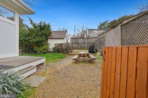 606 Gist Ave, Silver Spring MD 20910-4921 exterior