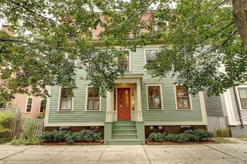 58 Dexter St, Providence, RI 02909-1239