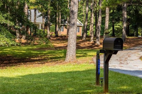 200 Pitts Dr, Thomaston, GA 30286-3341