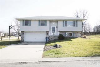 112 Ostrom Ave, Monica, IL 61559-9533