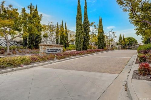 5550 Boardwalk, Hawthorne, CA 90250-5676