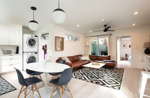 4638 Van Noord Ave, Van Nuys, CA 91423-3330
