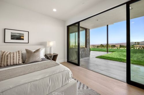 7663 Corto Rd, Anaheim CA  92808-1348 exterior