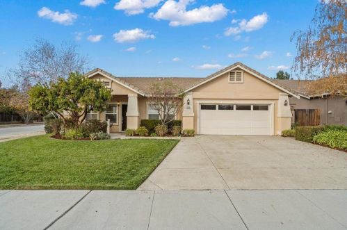 1079 Violet Way, Gilroy, CA 95020-3860