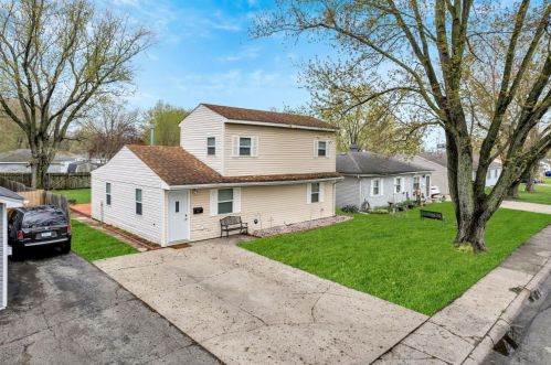 3982 Colbourne St, Hobart, IN 46342-1607