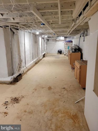 703 State St, Trenton NJ 08609-2008 exterior