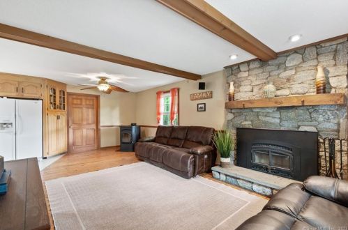 79 Lepage Dr, Southington, CT 06489-3845