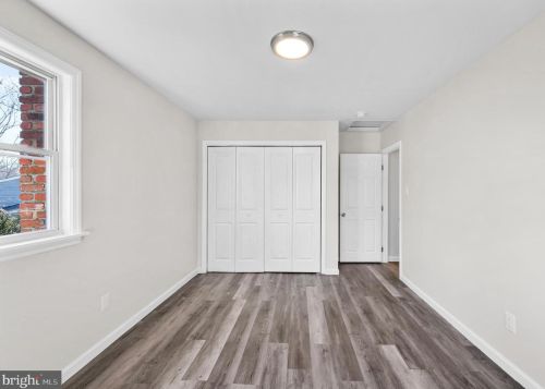 52 Fox Chase Dr, Blenheim NJ  08012-4462 exterior