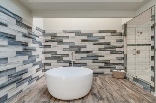 2817 Country Vly Rd, Garland TX  75041-2130 exterior