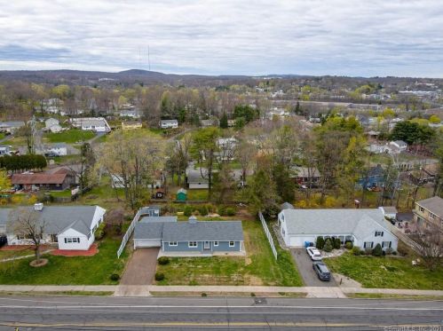 337 Steele St, New Britain CT  06052-1518 exterior