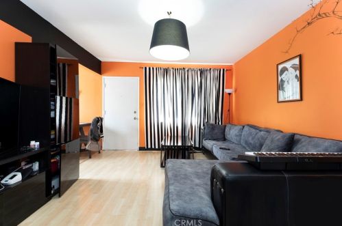 341 Chevy Chase Dr, Glendale CA  91205-4440 exterior