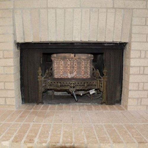 2015 Br Holw Dr, Carrollton TX 75007-1614 exterior