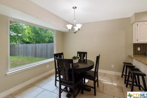 12215 Arrowwood Dr, Austin TX  78727-5868 exterior