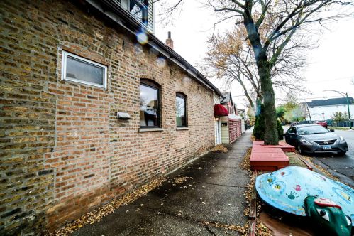 1859 Dickens Ave, Chicago, IL 60614-3907