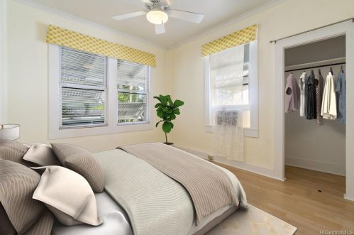 3633 Maunalei Ave, Honolulu HI  96816-2322 exterior