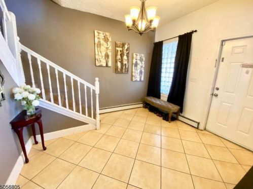 438 Park Ave, Paterson NJ  07504-1829 exterior